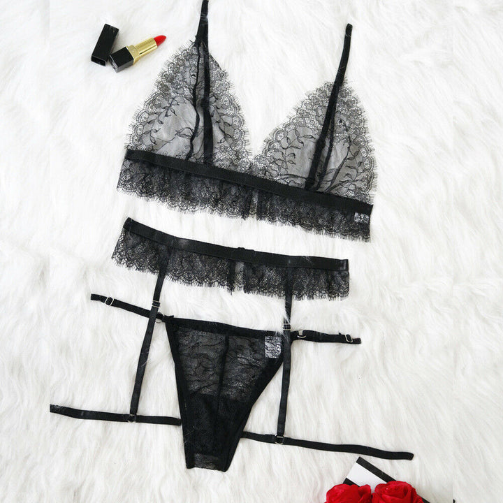 Lace Evening Bra Thong and Garter Set