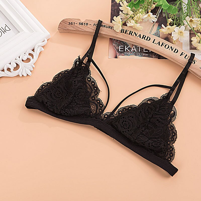 One-Size Wire-Free Lace Patterned Bra