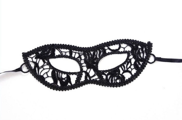Lace Patterned Eye Mask