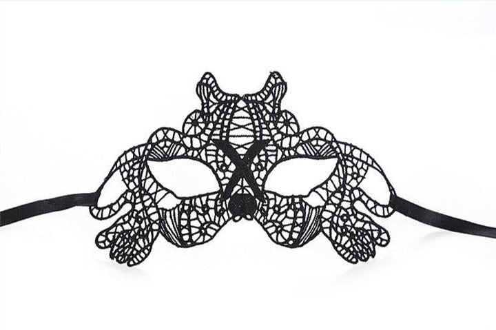 Lace Patterned Eye Mask