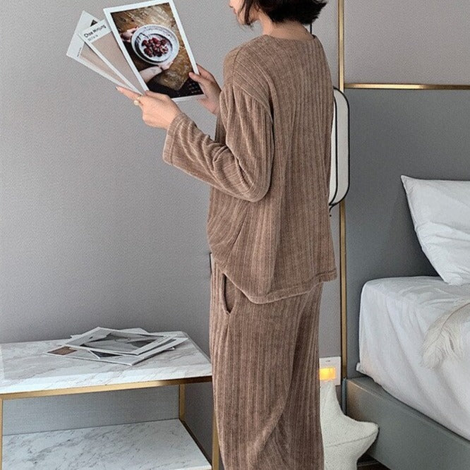 Tie-Waist Relaxed Knit Two-Piece Set