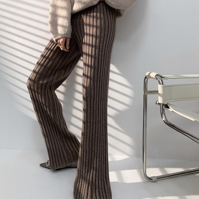 Ribbed Knit Straight-Leg Relaxed Pants