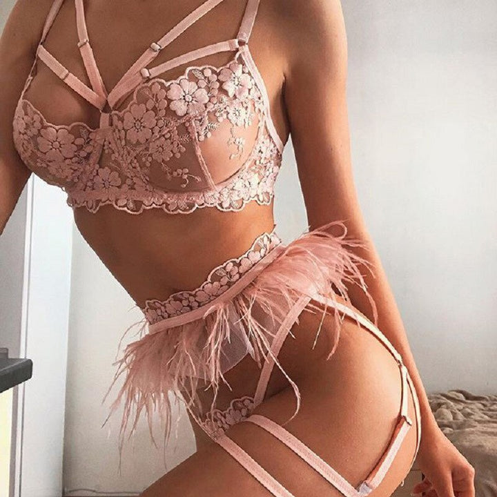 3-Piece Floral Lace Ruffle Lingerie Set with Garter