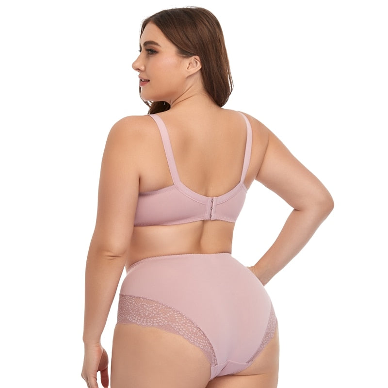 Plus Size Moulded-Cup Lace-Trim Lingerie Set