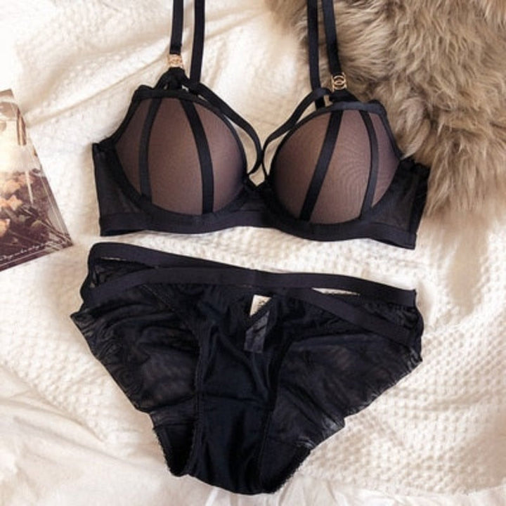 Push-Up Lace-Trim Lingerie Set Decorative Hardware