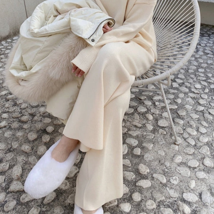 Straight-Leg Tie Belt Relaxed Pants Smooth Fabric