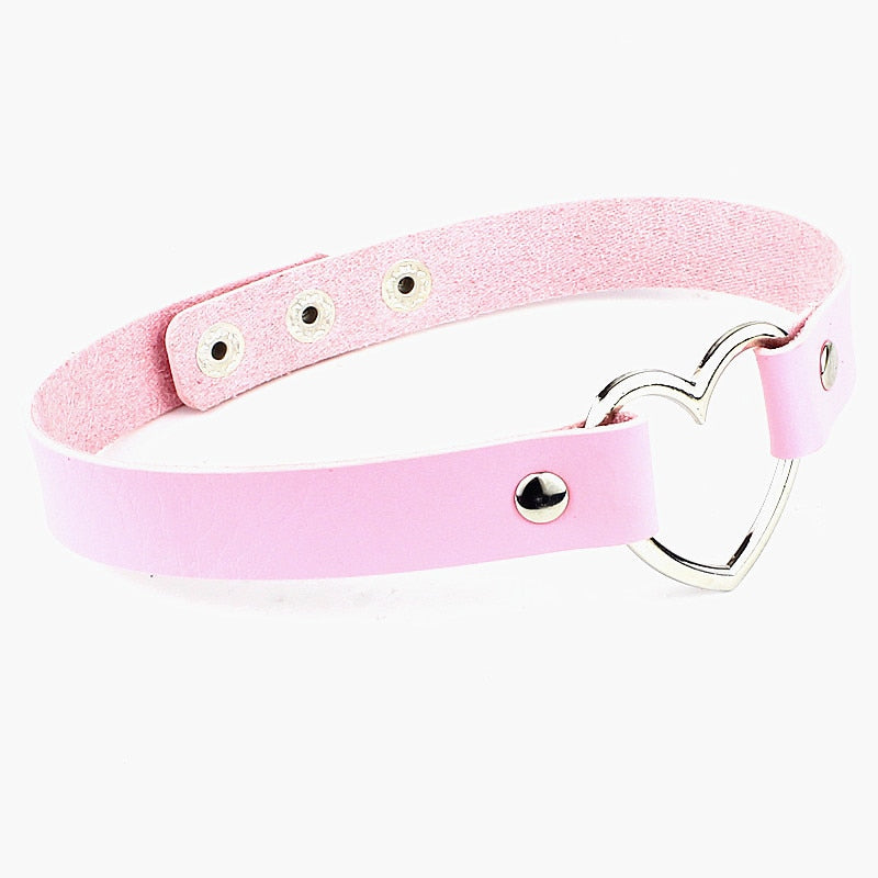 Faux Leather Heart Charm Adjustable Choker 40cm