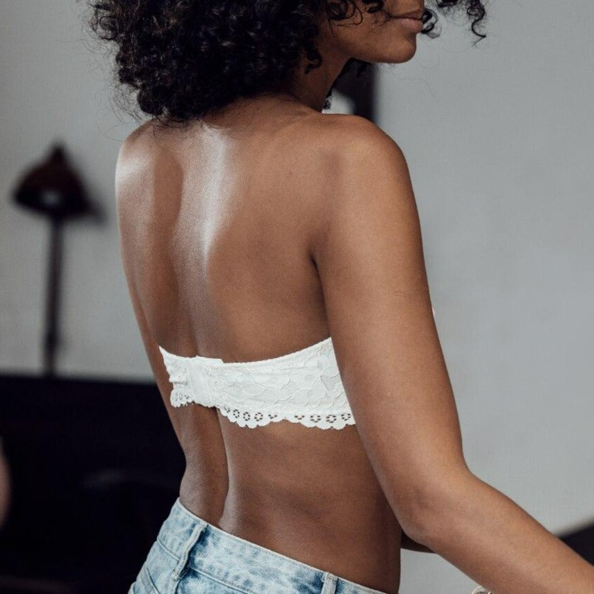 Strapless Lace-Trim Bust-Enhancing Bra