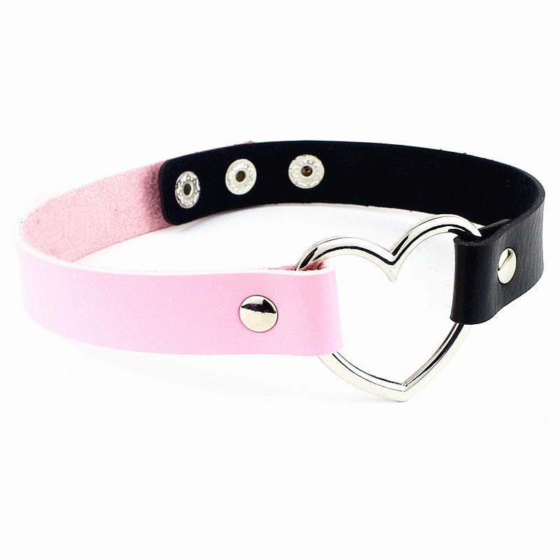 Faux Leather Heart Charm Adjustable Choker 40cm