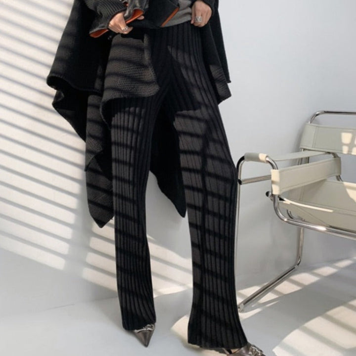 Ribbed Knit Straight-Leg Relaxed Pants