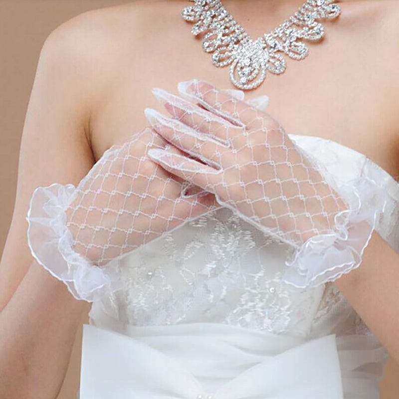 One-Size Lace Ruffle Gloves