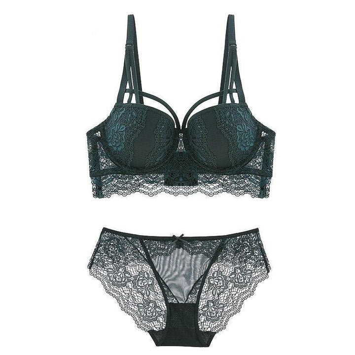 Lace Figure-Enhancing Lingerie Set