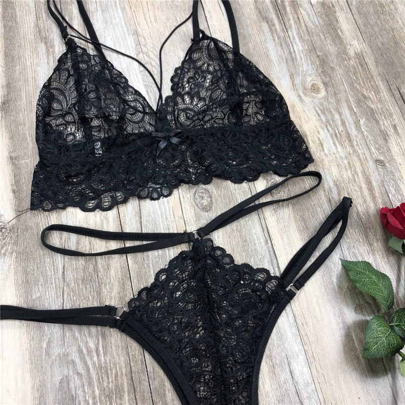 Strappy Lace Figure-Enhancing Lingerie Set
