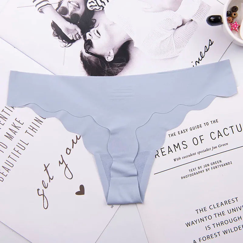 Bow Ruffle Smooth Seamless Thong