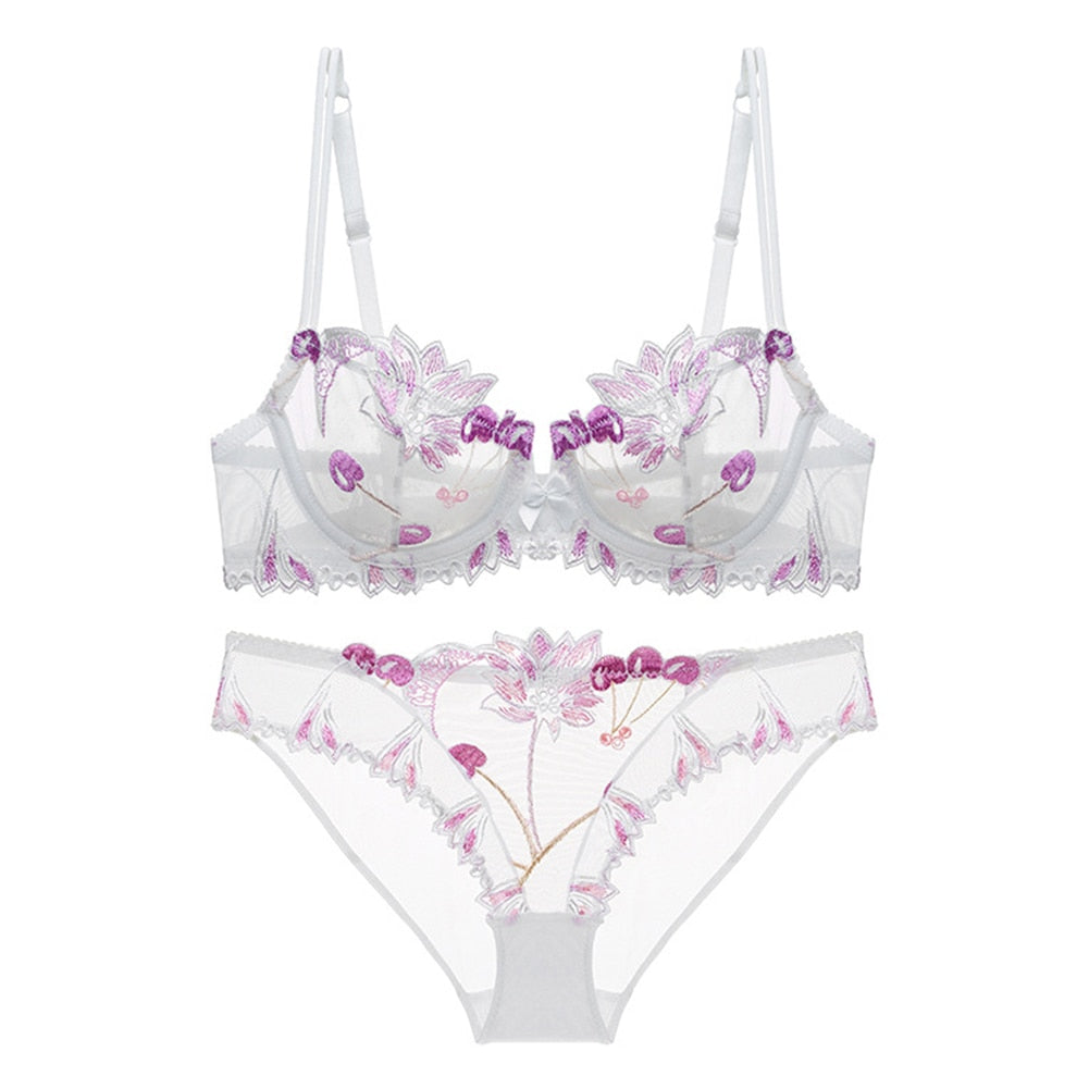 Embroidered Figure-Enhancing Lingerie Set