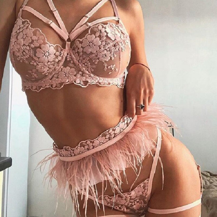 3-Piece Floral Lace Ruffle Lingerie Set with Garter