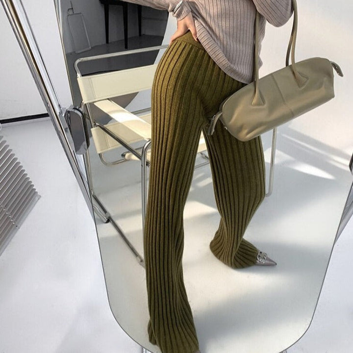 Ribbed Knit Straight-Leg Relaxed Pants