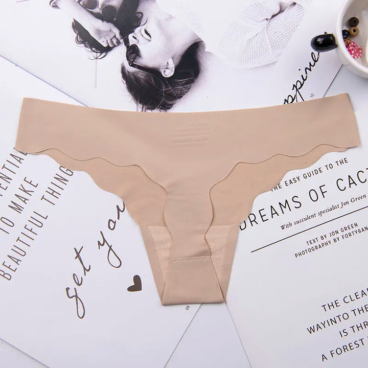 Bow Ruffle Smooth Seamless Thong