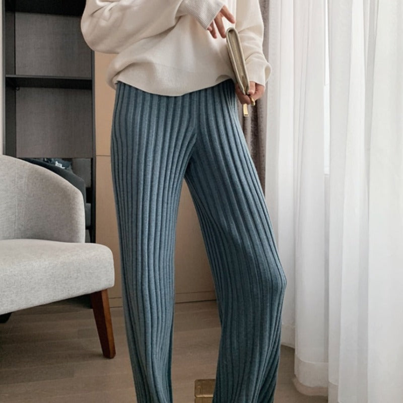 Ribbed Knit Straight-Leg Relaxed Pants