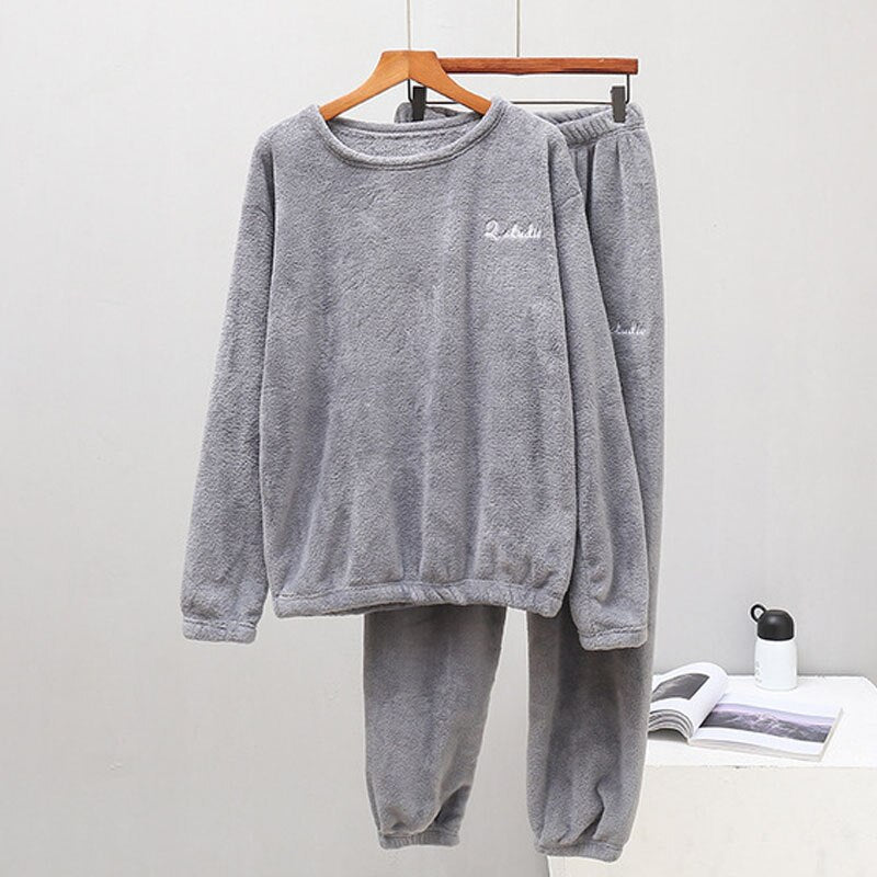 Warm Long-Sleeve and Long Pants Pyjama Set