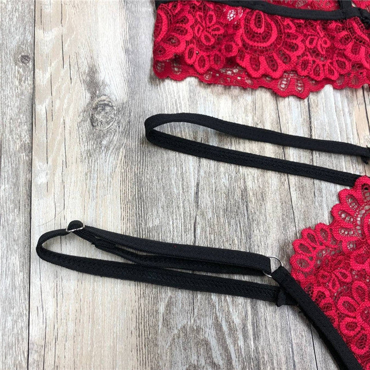 Strappy Lace Figure-Enhancing Lingerie Set