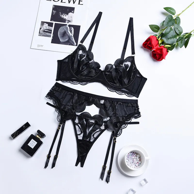 3-Piece Lace Heart Embroidery Lingerie Set