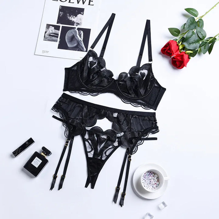 3-Piece Lace Heart Embroidery Lingerie Set