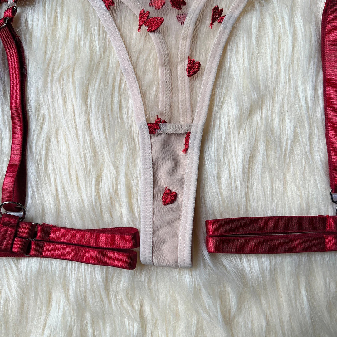 3-piece lingerie set with embroidered hearts