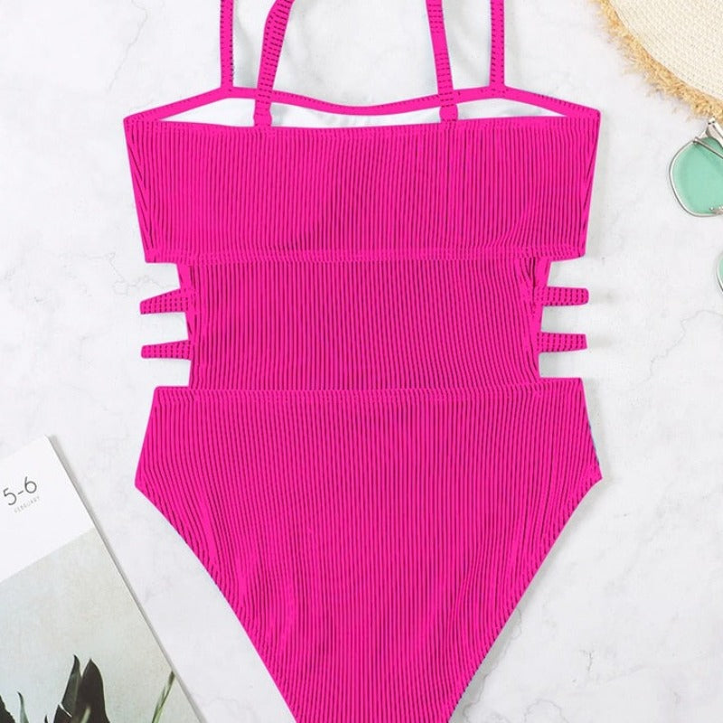 Ribbed Defined-Waist One-Piece Swimsuit Lined Cups
