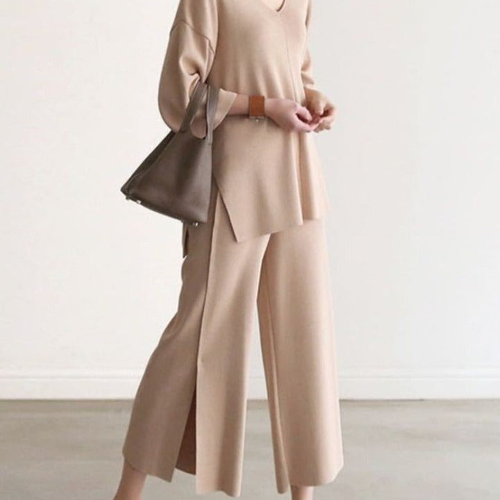 Relaxed Smooth Fabric Homewear Set Top and Pants