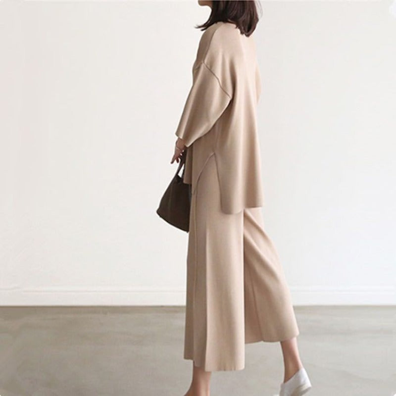 Relaxed Smooth Fabric Homewear Set Top and Pants