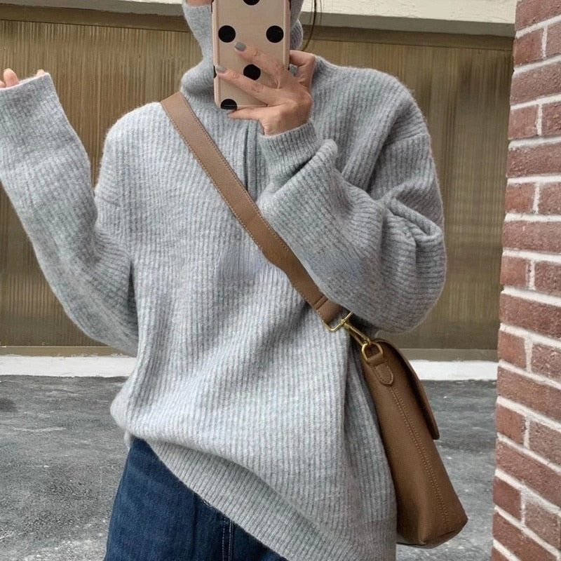 Relaxed Cotton Long-Sleeve Sweater