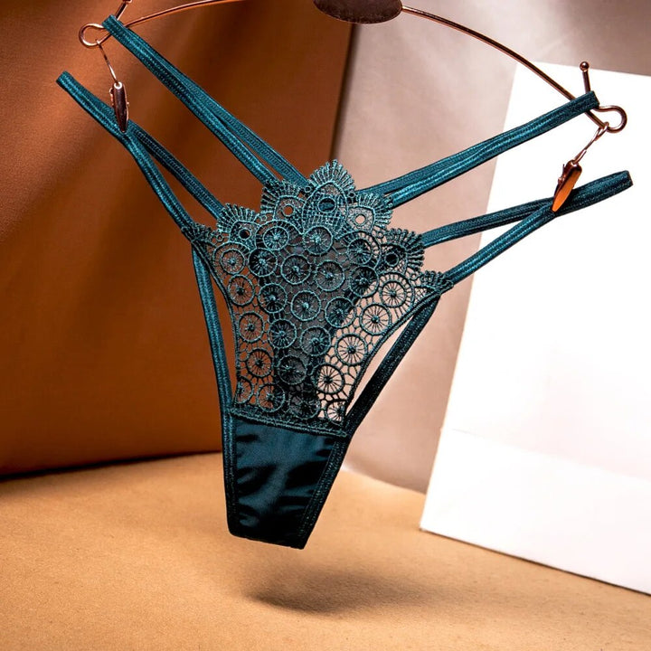 Lace Front Hip-Strap Decorative Thong