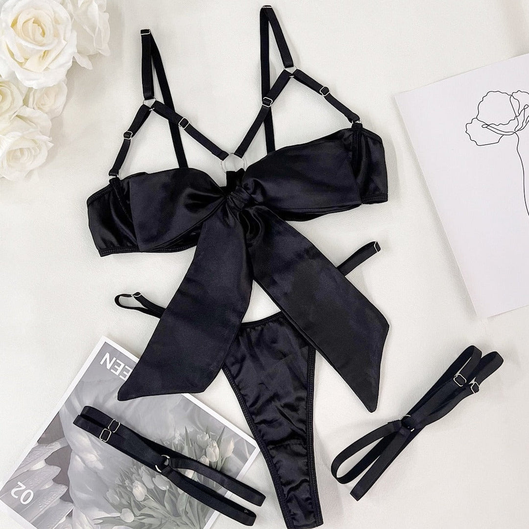 Underwired Bow-Detail Lingerie Set Thong