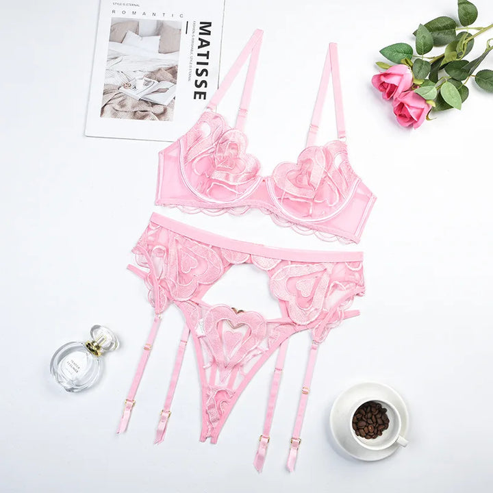 3-Piece Lace Heart Embroidery Lingerie Set