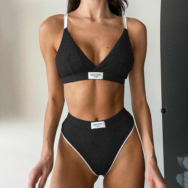 Sport-Style Bralette Lingerie Set with Back Closure