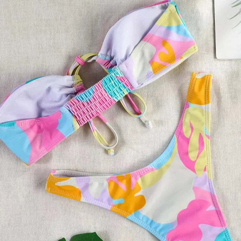Strapless High-Cut Two-Piece Swimsuit Lined Cups