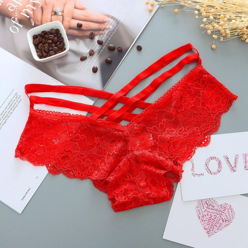 Lace panties with stripes