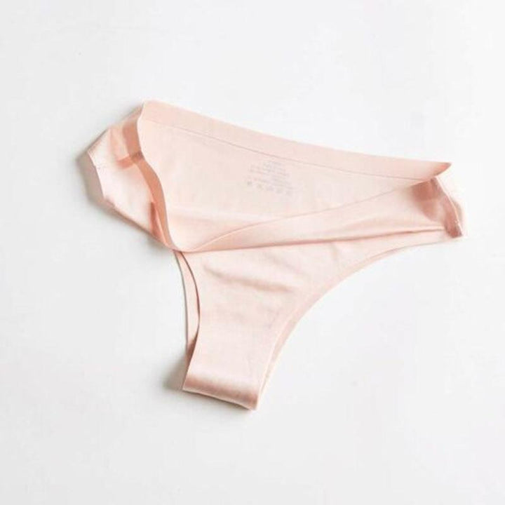 Seamless briefs