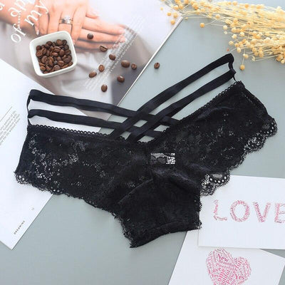 Lace panties with stripes