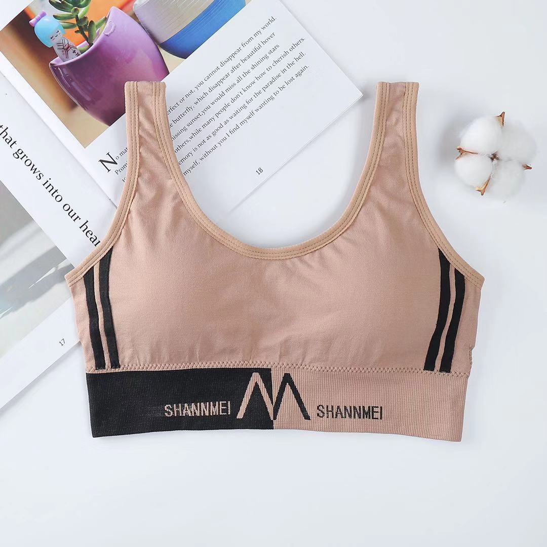 Sports bra with inscriptions