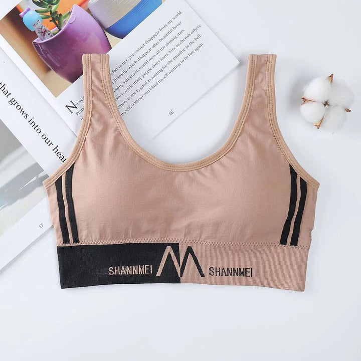 Sports bra with inscriptions