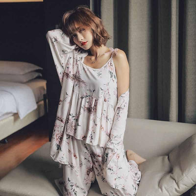 Set of pajamas