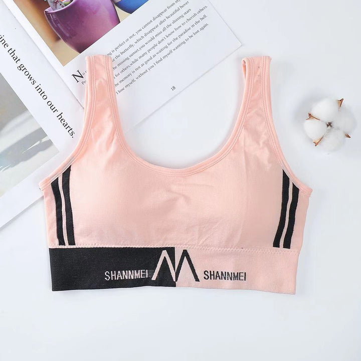 Sports bra with inscriptions