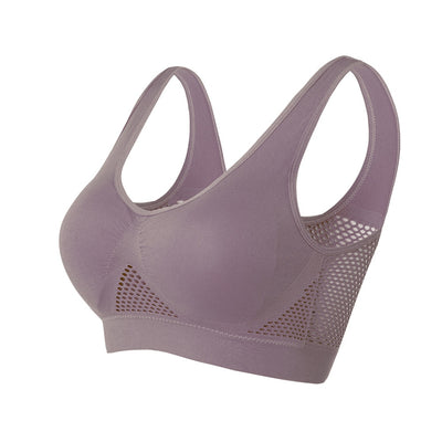 Sports bra with mesh