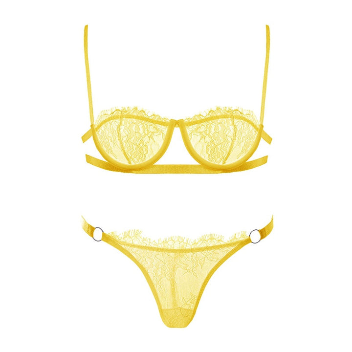Set of lace underwear