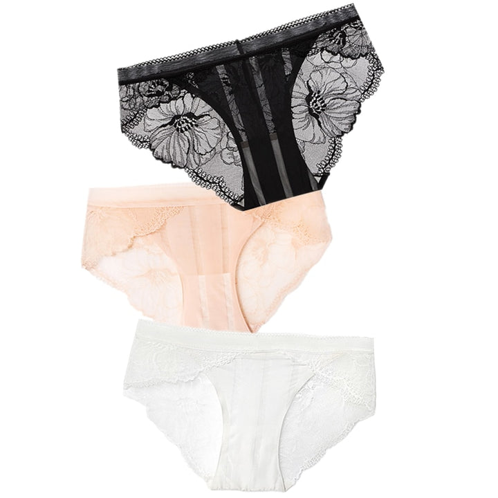 Lacy panties 3 pieces set