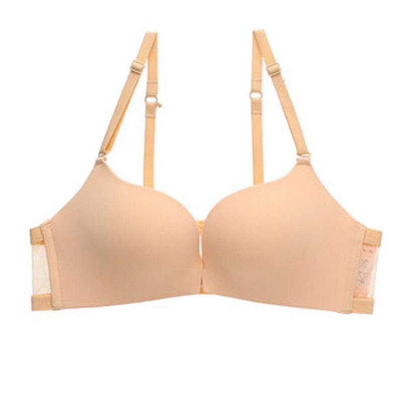 Bra with front closure