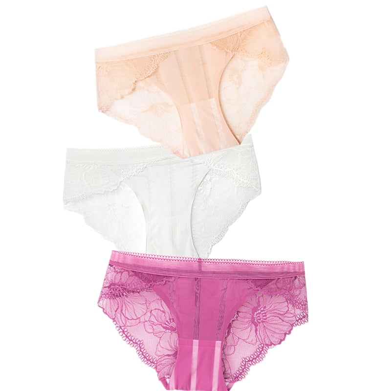 Lacy panties 3 pieces set