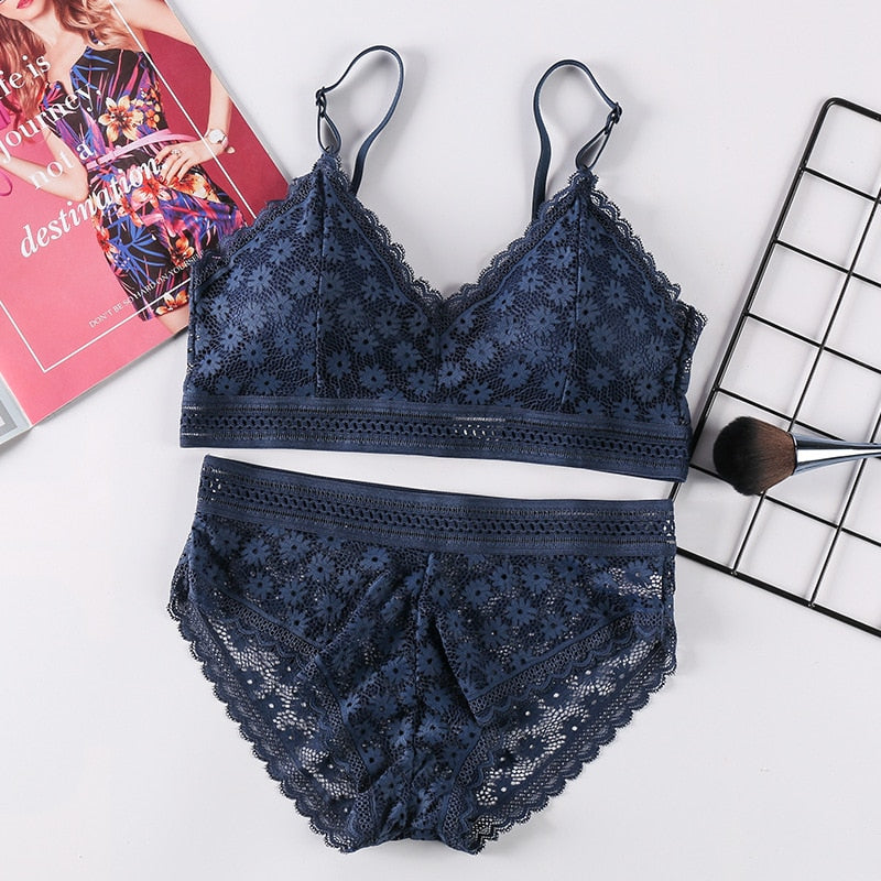 Lace set